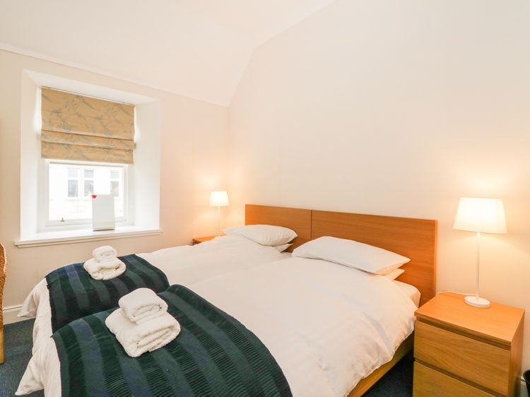 Watergate, listing photograph 10