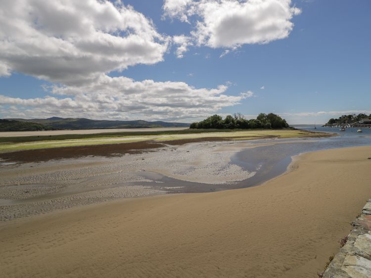Lan y Mor, listing photograph 2