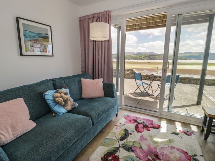 Lan y Mor, listing photograph 4