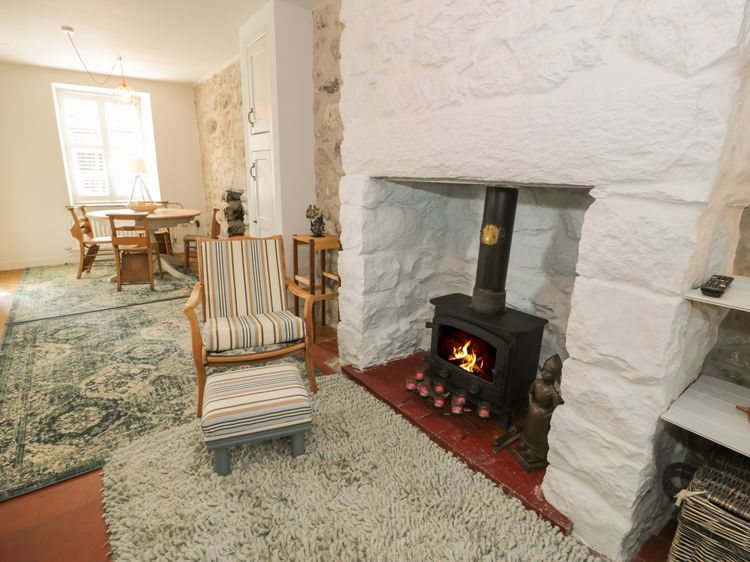 Llawenfan, listing photograph 6