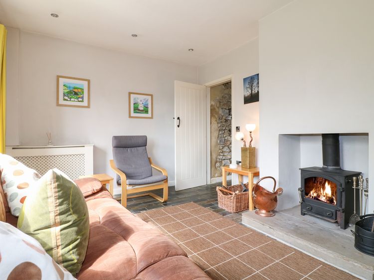 Jasmine Cottage, listing photograph 4