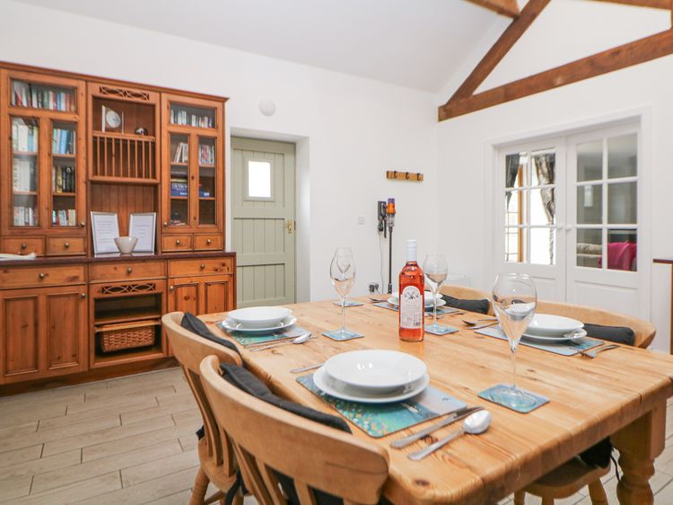 Barnfields Holiday Cottage, listing photograph 12
