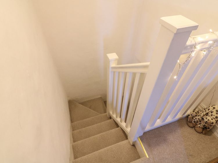 Cosy Cottage, listing photograph 6