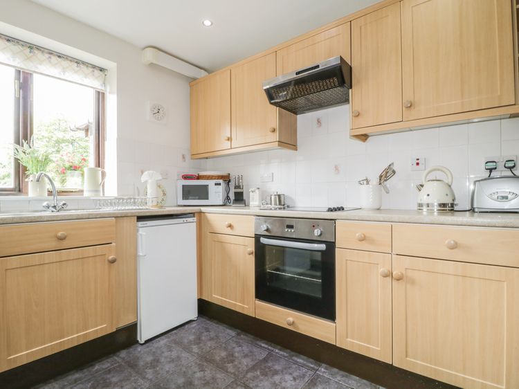 Stonegarth Cottage, listing photograph 7