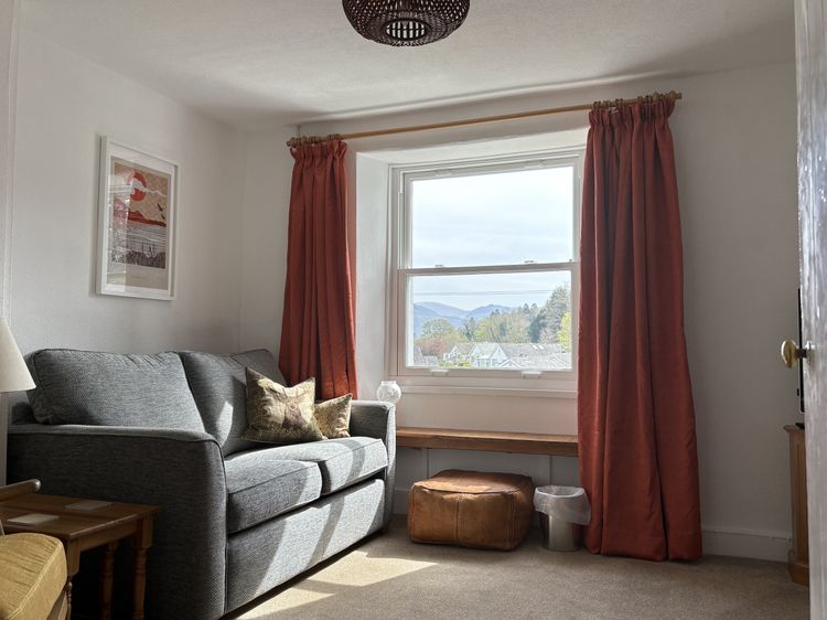 Prospect Lodge, listing photograph 3