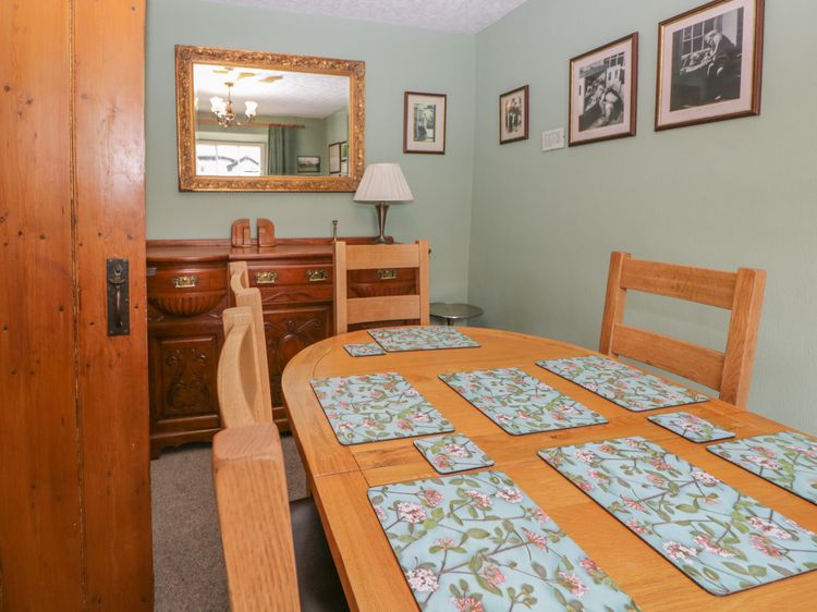 Anvil Cottage, listing photograph 8