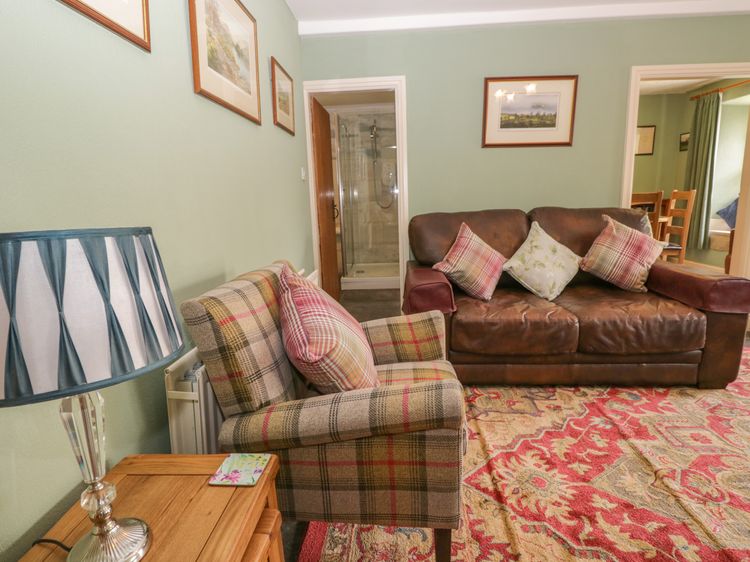 Anvil Cottage, listing photograph 6