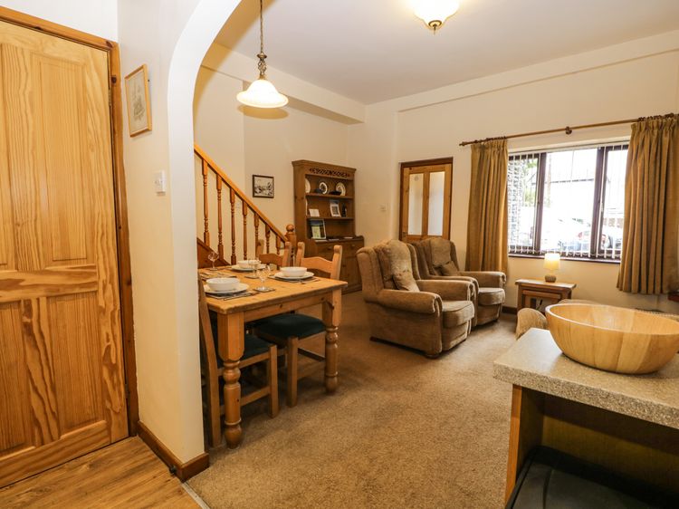 Heather Cottage, listing photograph 9