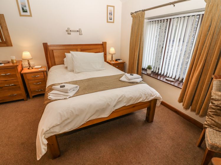 Juniper Cottage, listing photograph 11