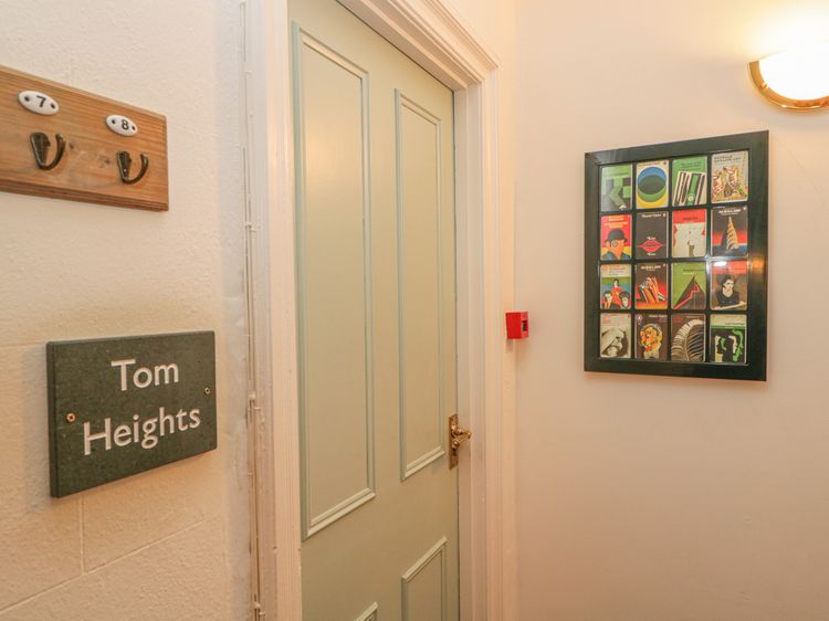 Tom Heights, listing photograph 2