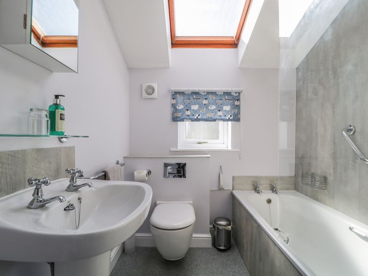 Swinside Cottage, listing photograph 8