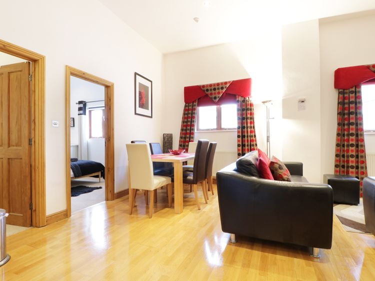 Keswick Loft, listing photograph 6