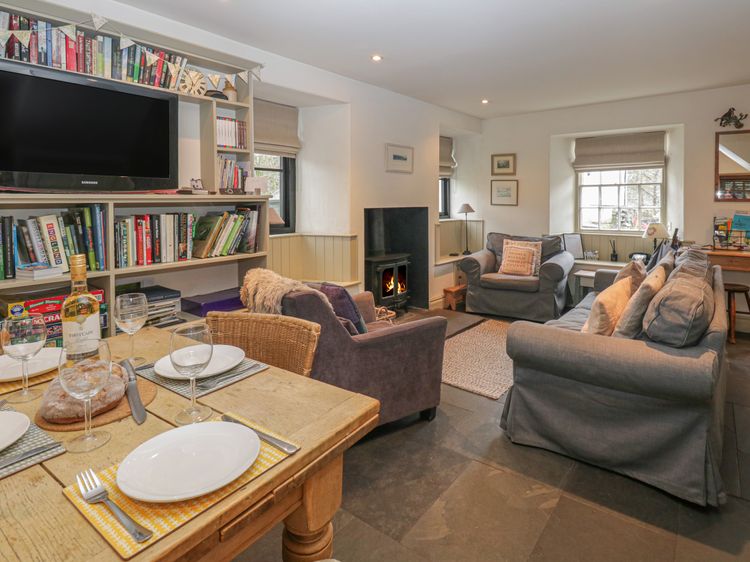 Barney's Cottage, listing photograph 7