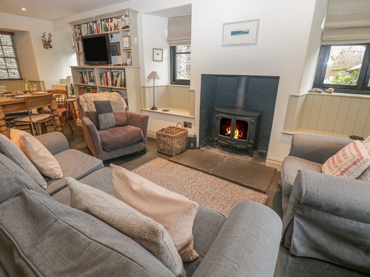 Barney's Cottage, listing photograph 6