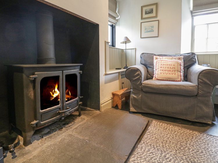 Barney's Cottage, listing photograph 5