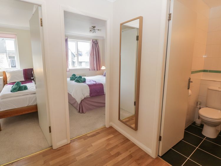 Cumbria Court, listing photograph 11
