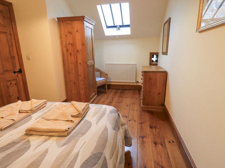 Tithe Cottage, listing photograph 12