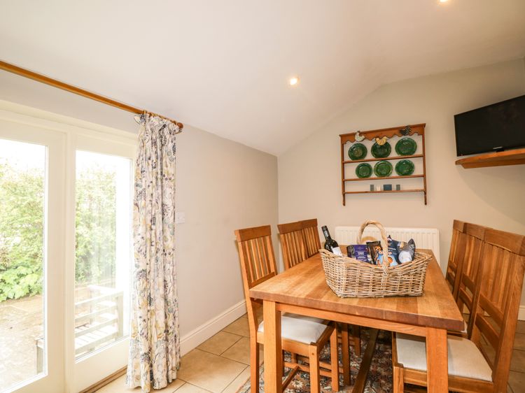 Stockwell Hall Cottage, listing photograph 8