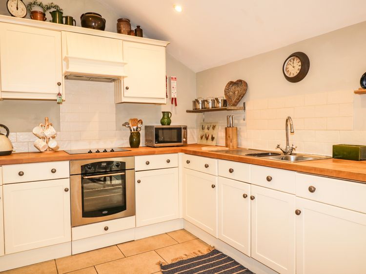 Stockwell Hall Cottage, listing photograph 11