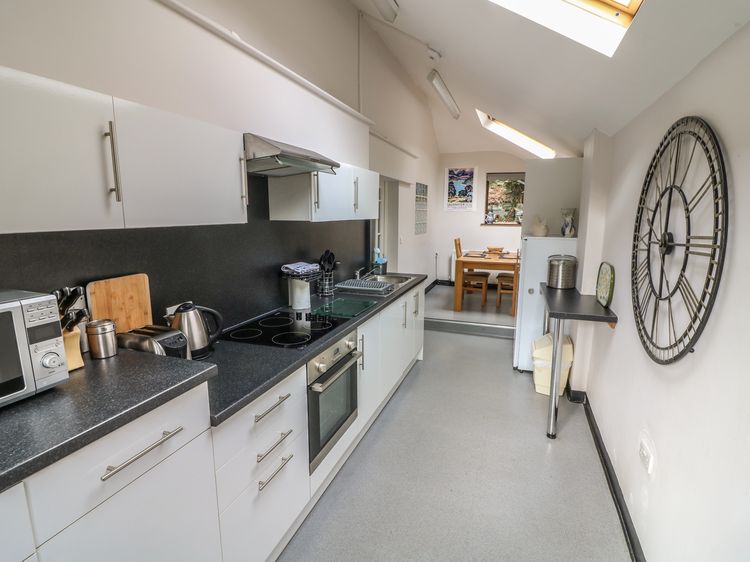 Long Crag Annexe, listing photograph 6