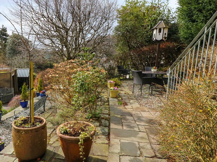 Long Crag Annexe, listing photograph 12