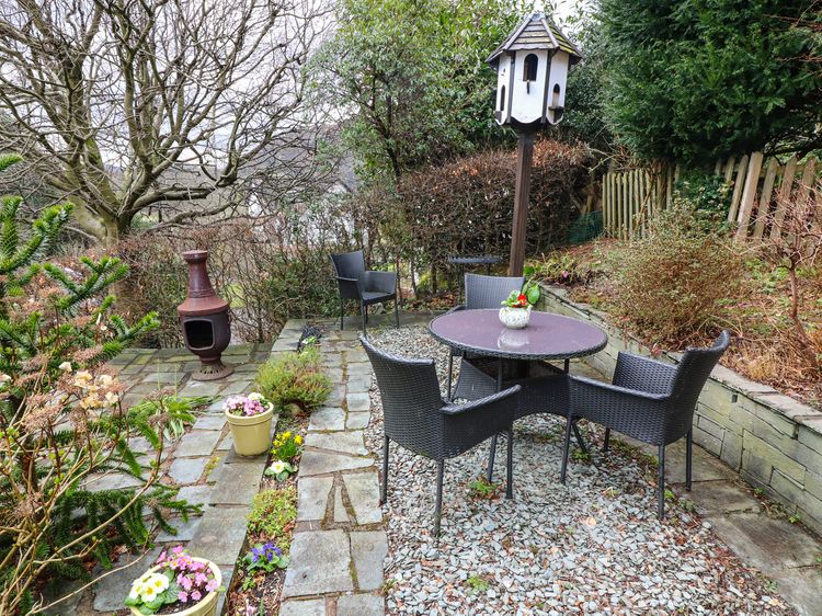 Long Crag Annexe, listing photograph 11