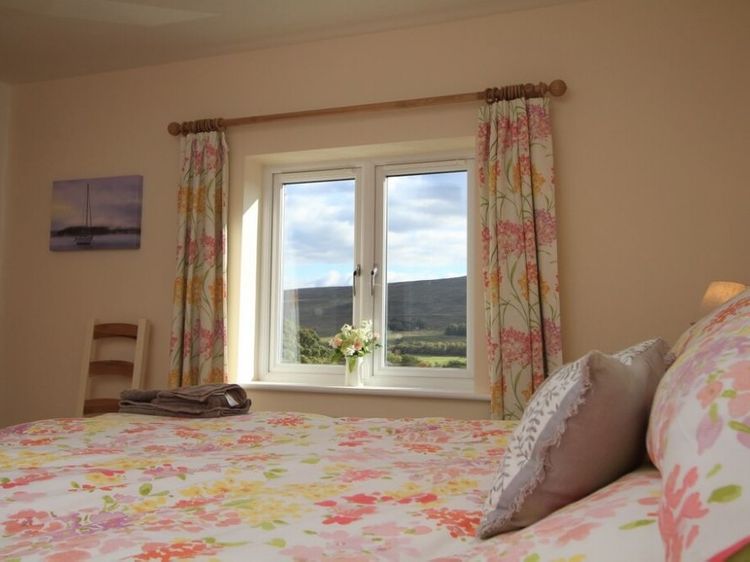 Eribel Cottage, listing photograph 10