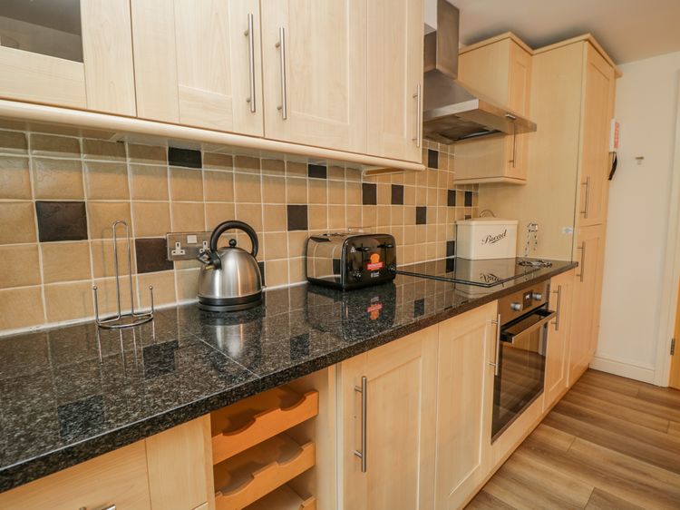 Derwentwater Apartment, listing photograph 9