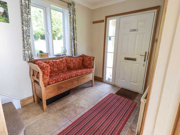 Foresters Cottage, listing photograph 9