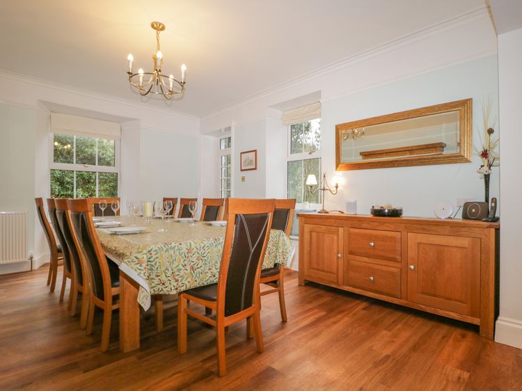 The Old Vicarage, listing photograph 12