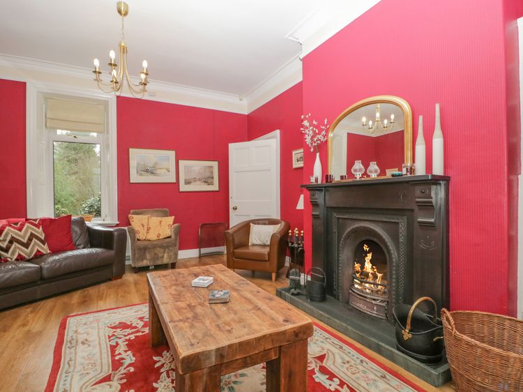 The Old Vicarage, listing photograph 4