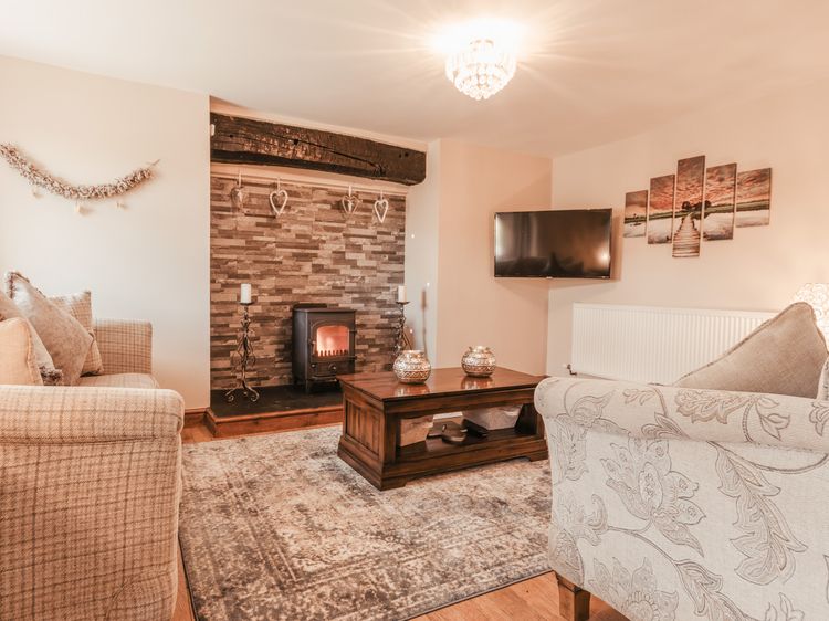 Cefn Uchaf Cottage, listing photograph 5