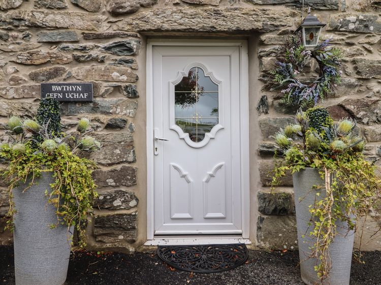 Cefn Uchaf Cottage, listing photograph 3