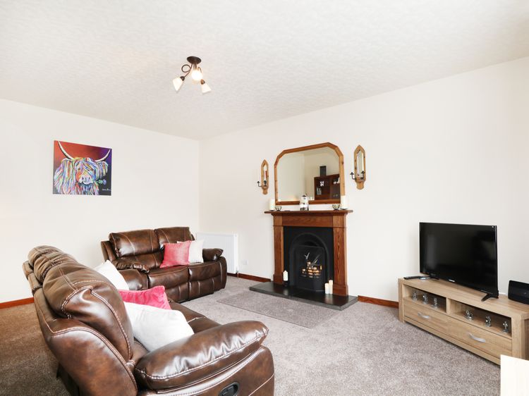 Dalnahaven, listing photograph 4