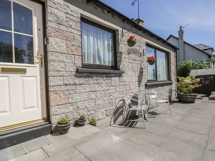 Dalnahaven, listing photograph 2