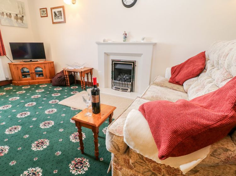 Keepers Cottage, listing photograph 8