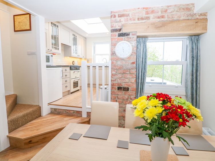 Wyebrow Cottage, listing photograph 8