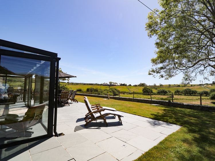 Garth Morthin The Farmhouse, listing photograph 6