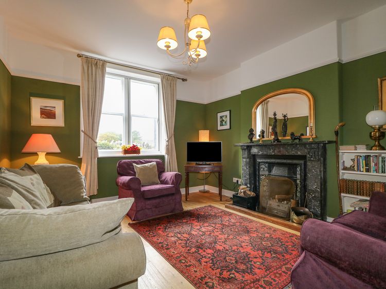 Dale House, listing photograph 3