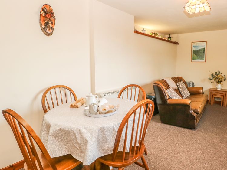 Cordwainer Cottage, listing photograph 3