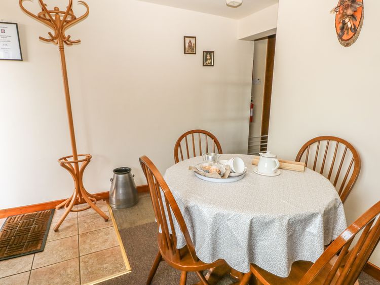Cordwainer Cottage, listing photograph 7
