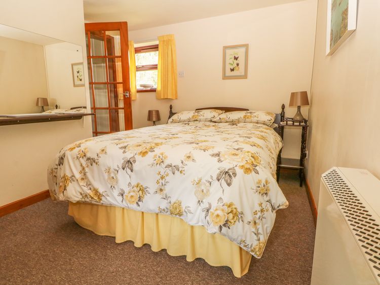 Cordwainer Cottage, listing photograph 9