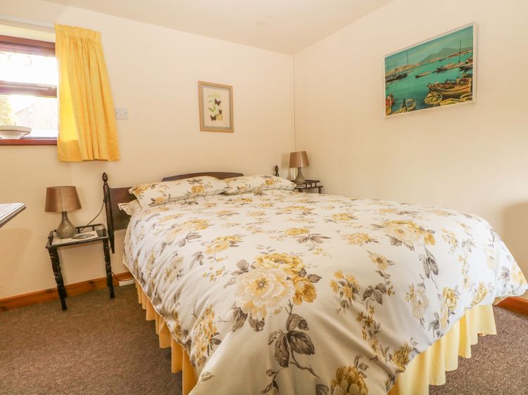Cordwainer Cottage, listing photograph 10