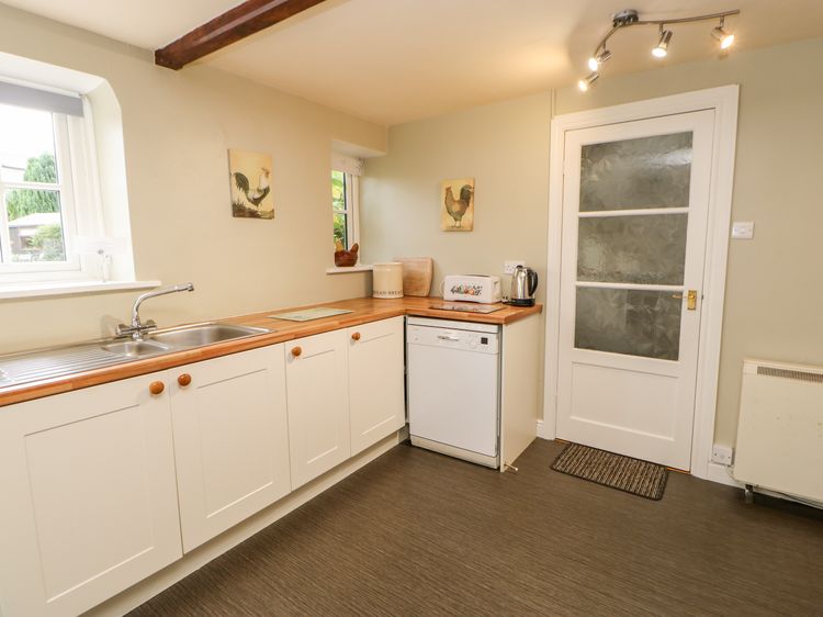 Coverdale Cottage, listing photograph 9