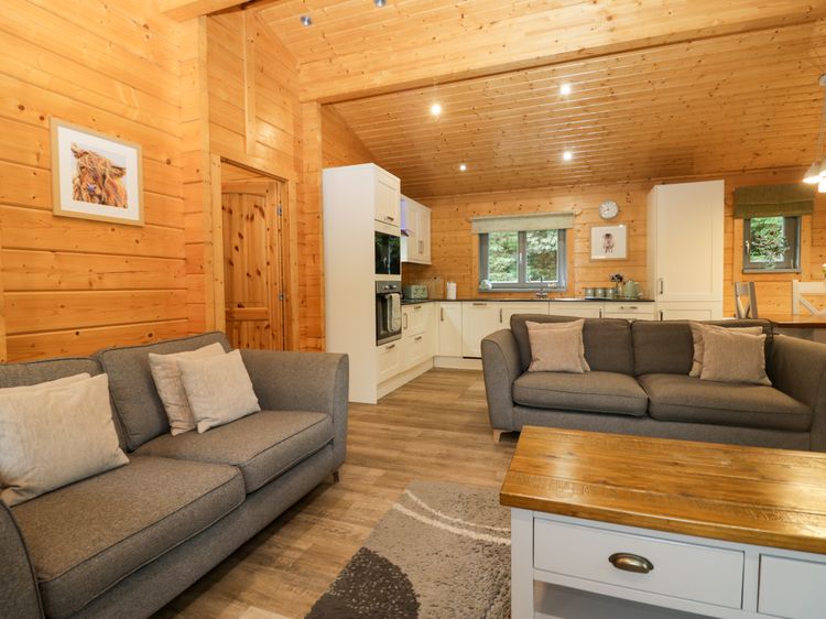 Oak Lodge, listing photograph 6