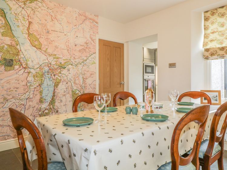Roselea, listing photograph 9