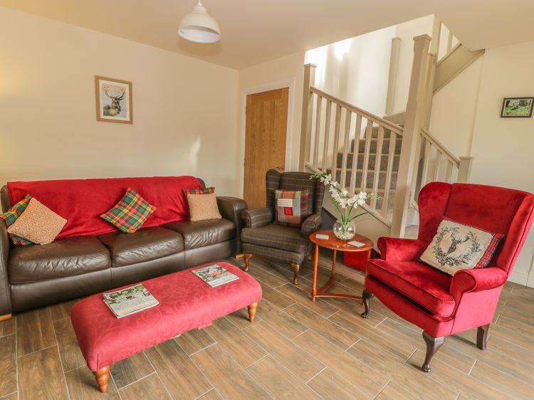 Fois House, listing photograph 6