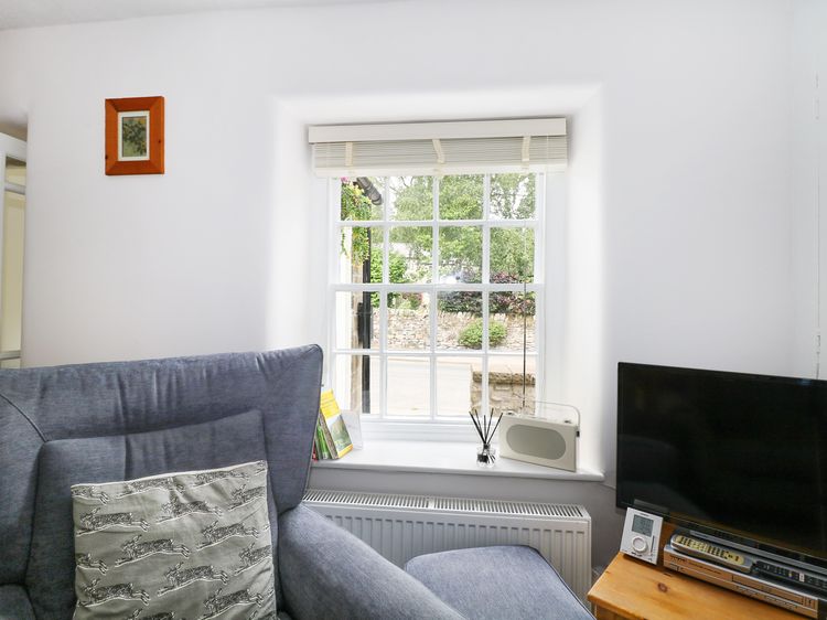 Gritstone Cottage, listing photograph 8