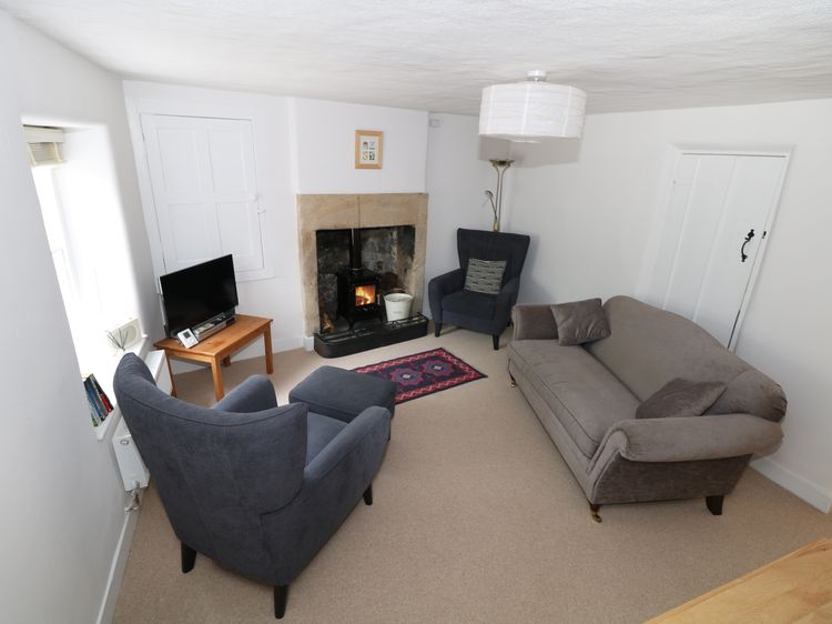 Gritstone Cottage, listing photograph 5