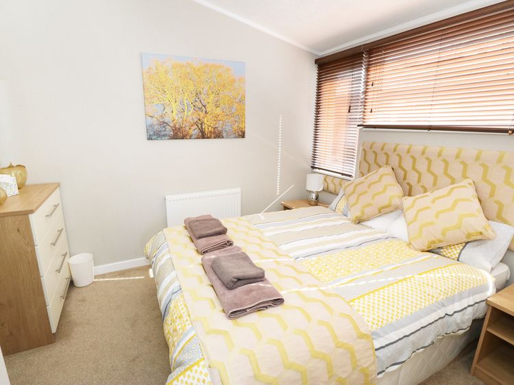 32 Cruachan Lodge, listing photograph 11